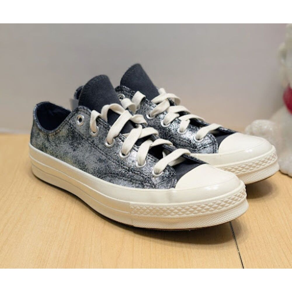 Converse Chuck 70 Black & Silver Metallic Suede Shimmer Low Top Sneakers W9 NWT